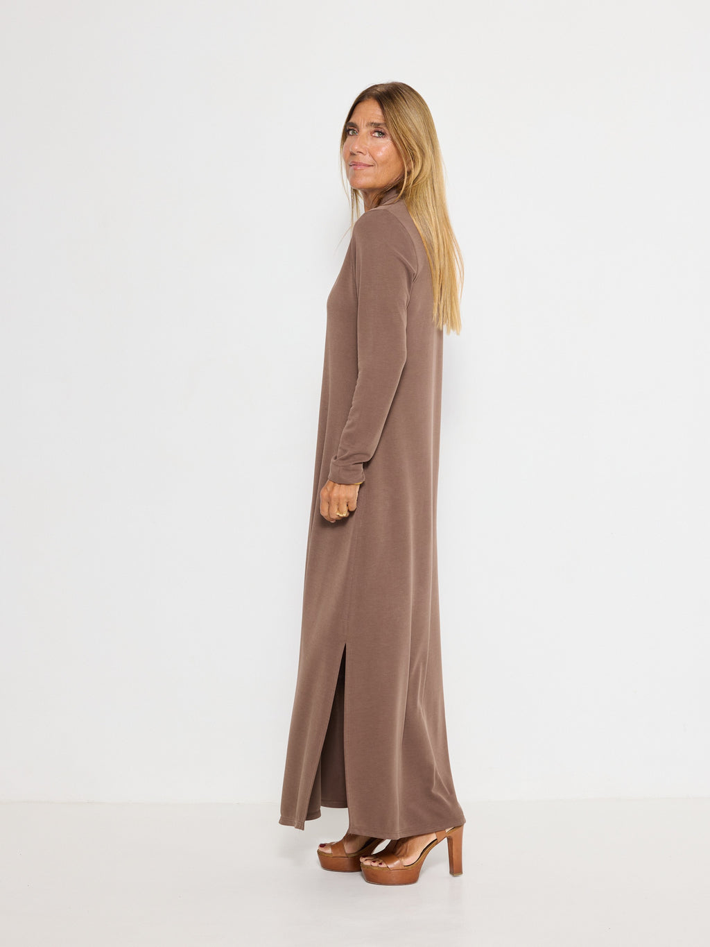 Vestido Duna · Tabaco · 5