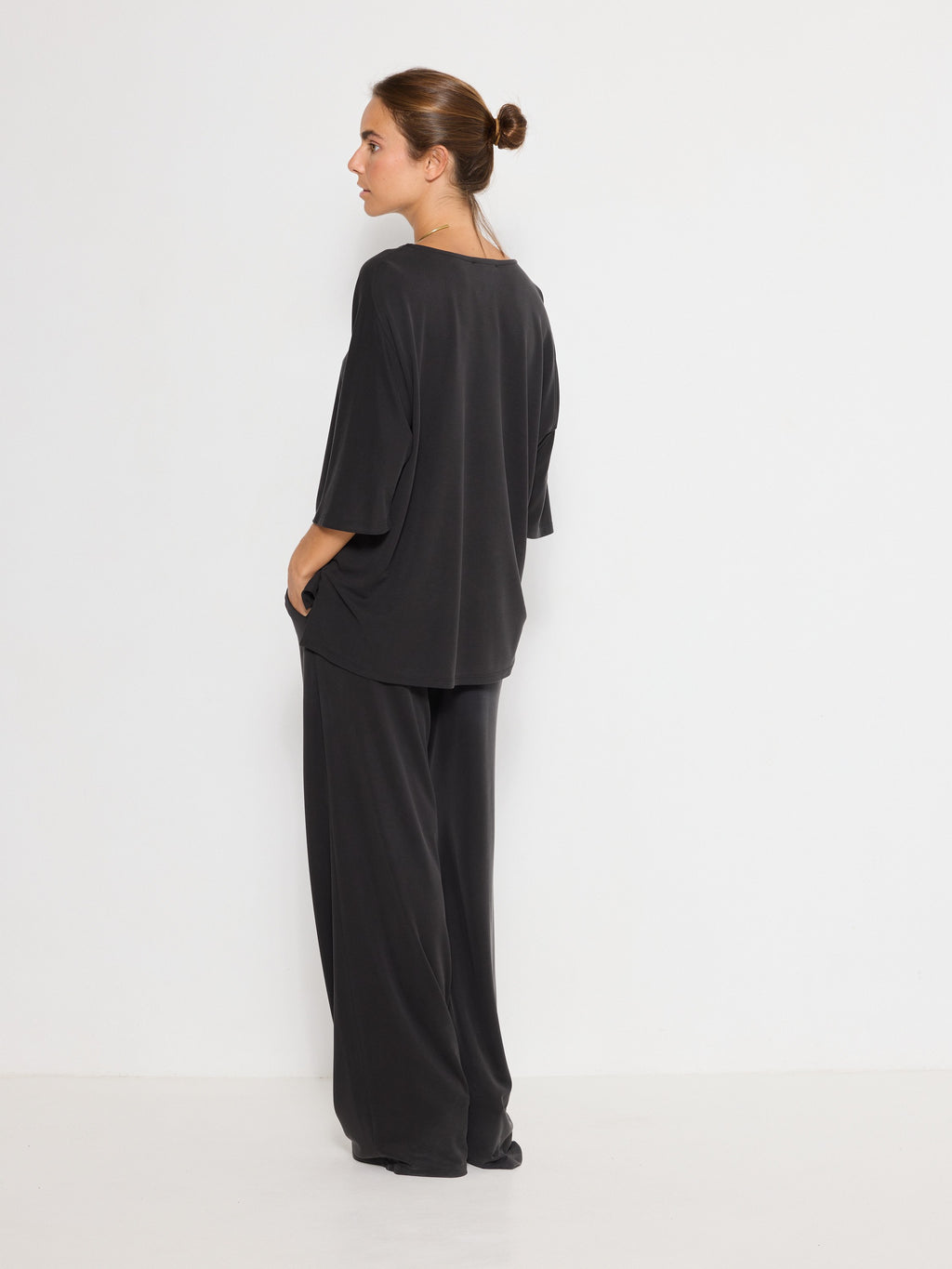 Camiseta Duna · Negro · 3